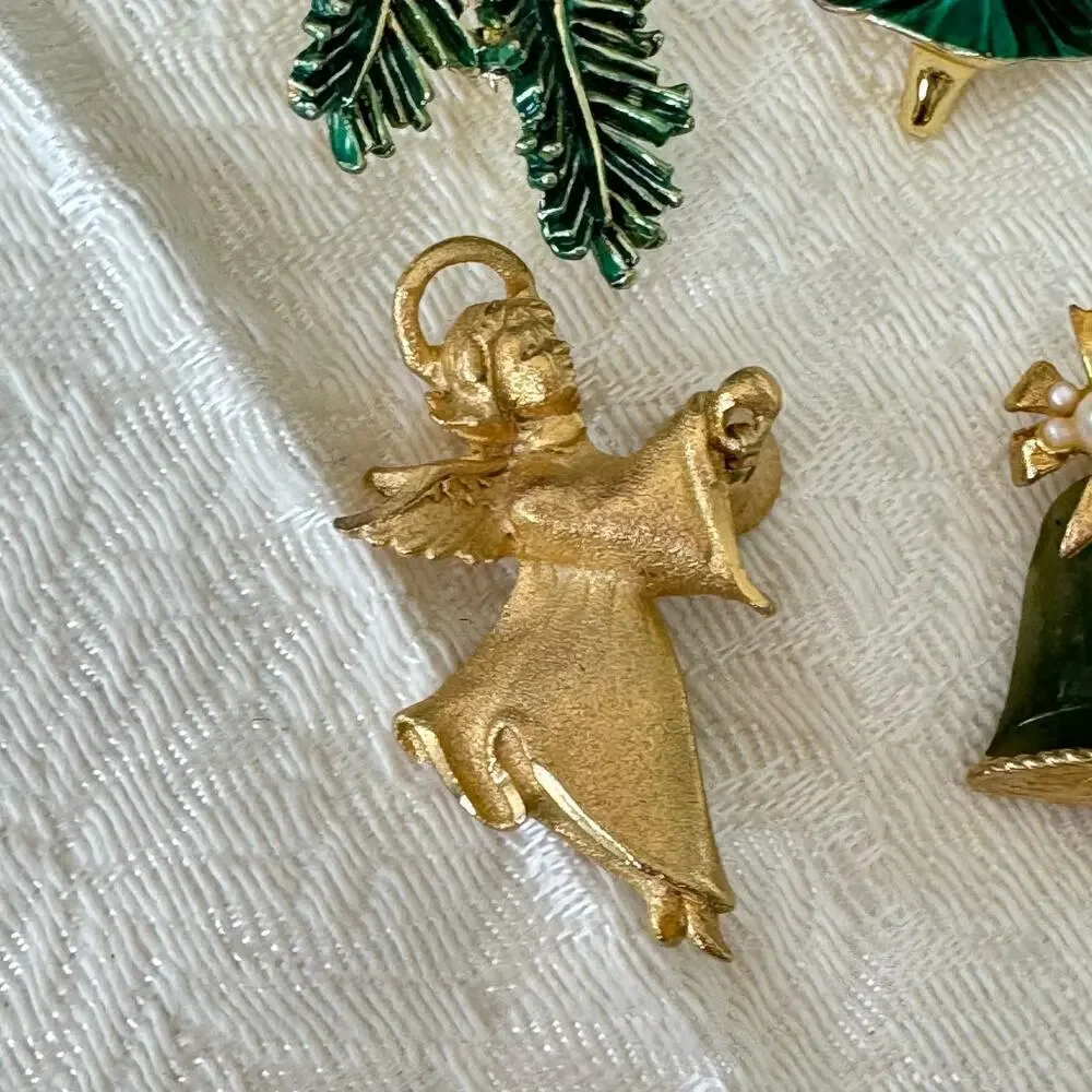 Lot of 4 Gold Enamel Christmas Brooches Pin Signed Vintage Jewelry Angels 1990s